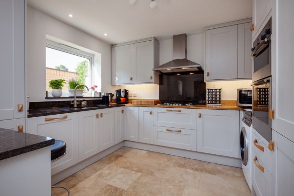 Cost of Cabinet Hardware Installation in Arroyo Grande