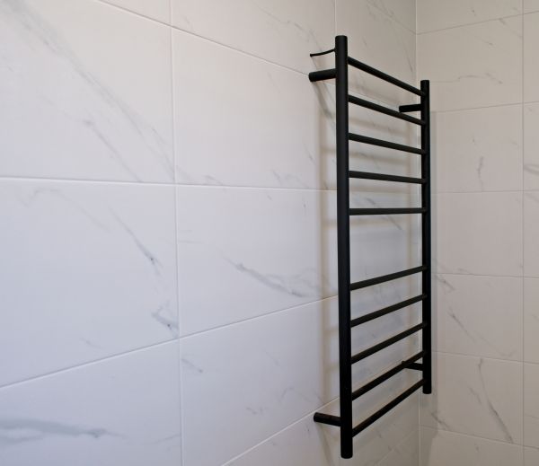 Cost of Towel Rack Installation in Arroyo Grande